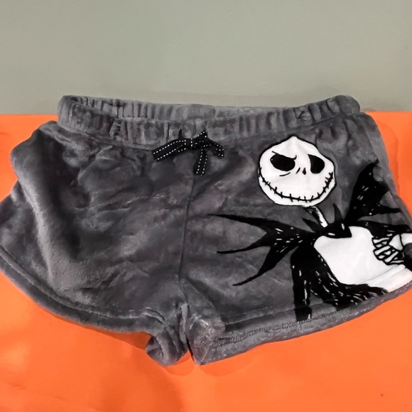 Women’s Jack Skeleton sleep Fleece Shorts NWOT - Picture 2 of 8